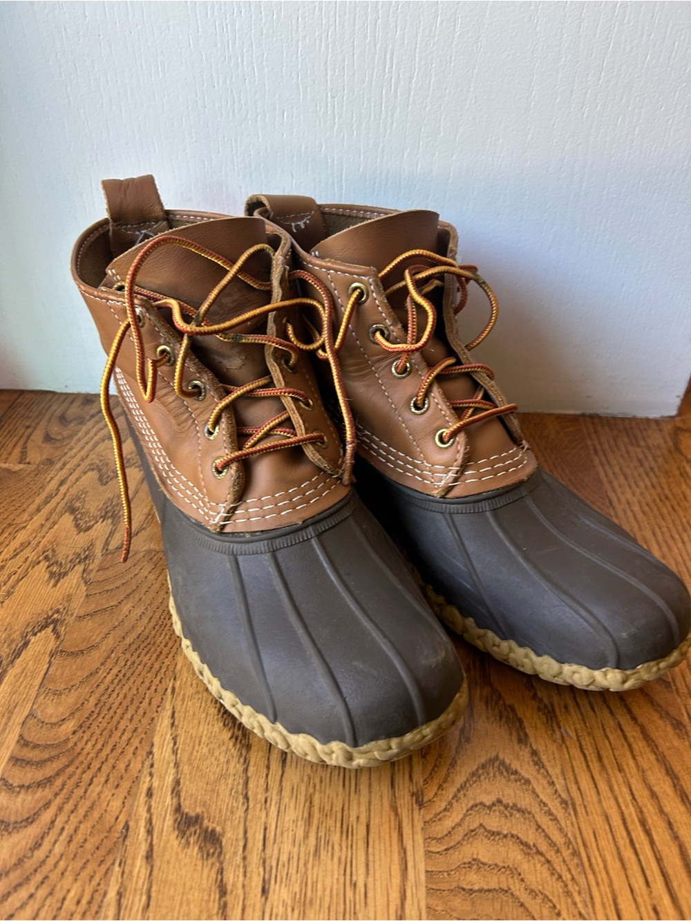 LL Bean Bean Boots - women’s Lace-Up unlined 6”